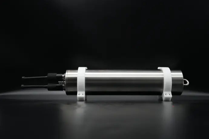 self contained hydrophone 460