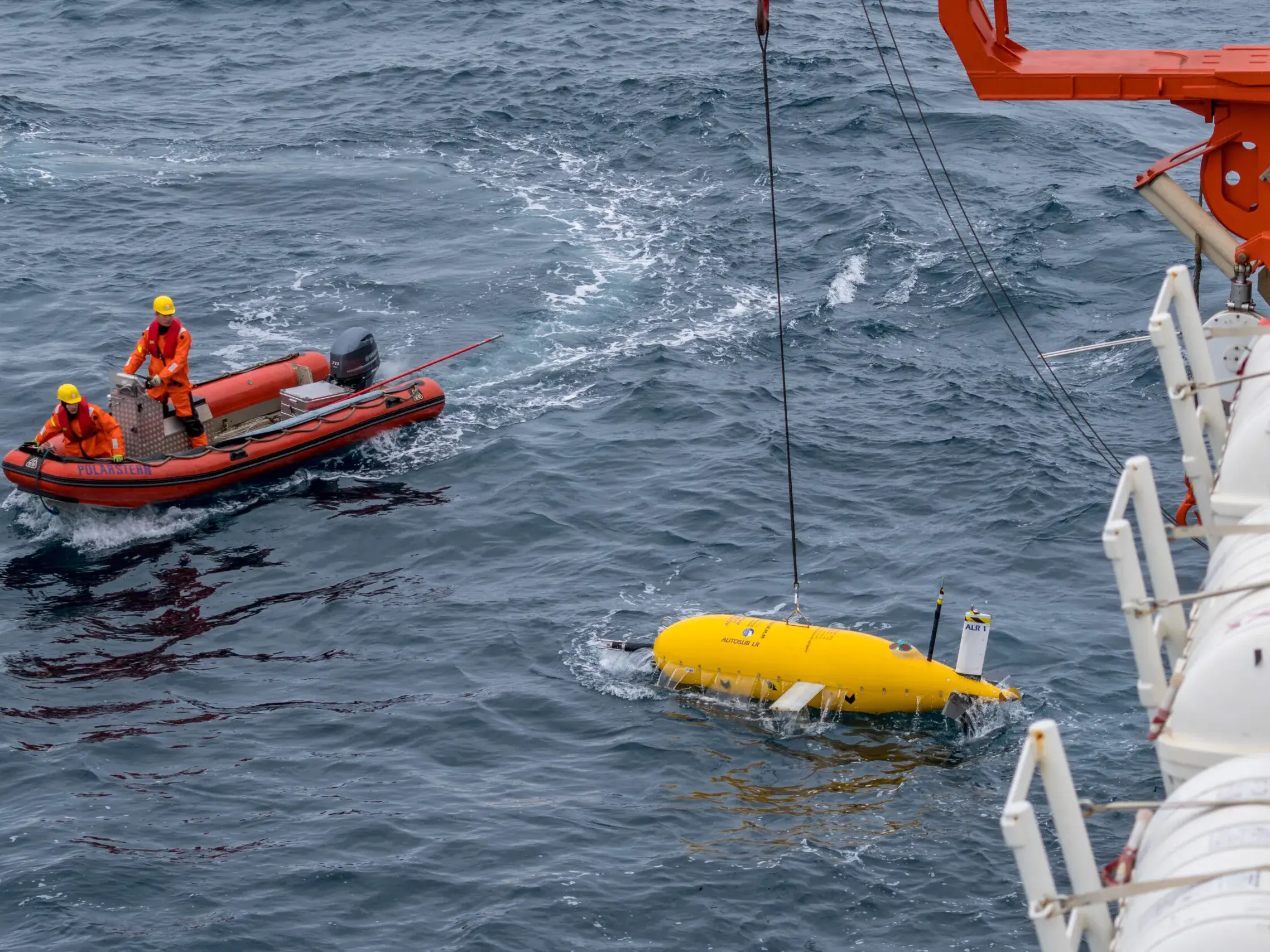 adcp application autonomous underwater vehicles