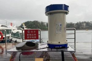 OCEAN-300K ADCP and TRDI WHS ADCP-300K Comparative Test